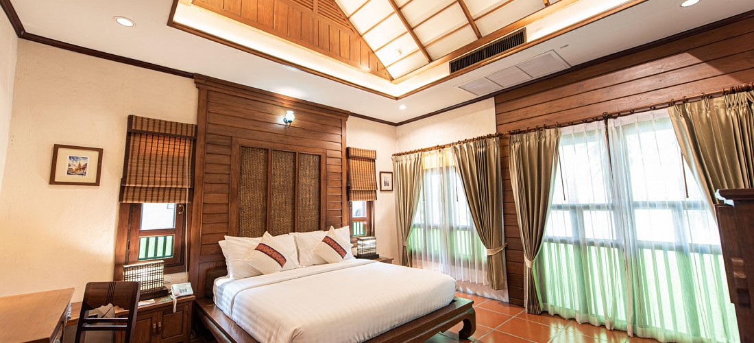 Horizon Village & Resort